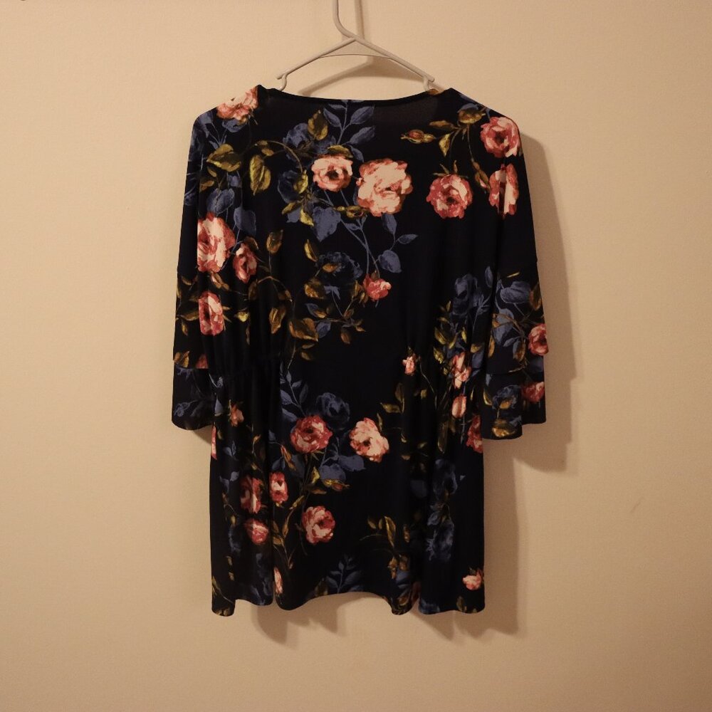 Motherhood 3/4 sleeve shirt, navy background with pink and blue flowers, formal - Picture 8 of 8